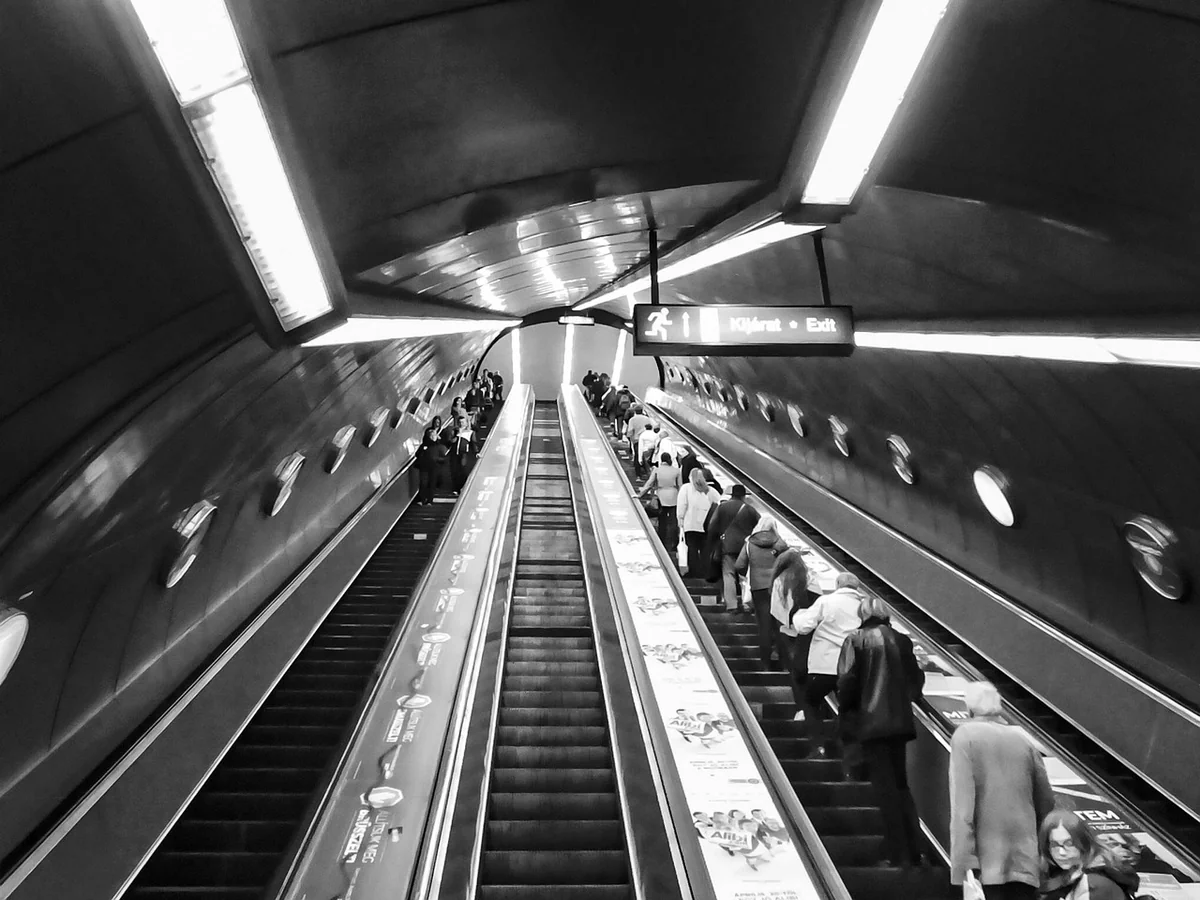 Prix d'un monte escalier Stannah en 2026 : tarifs et aides financières